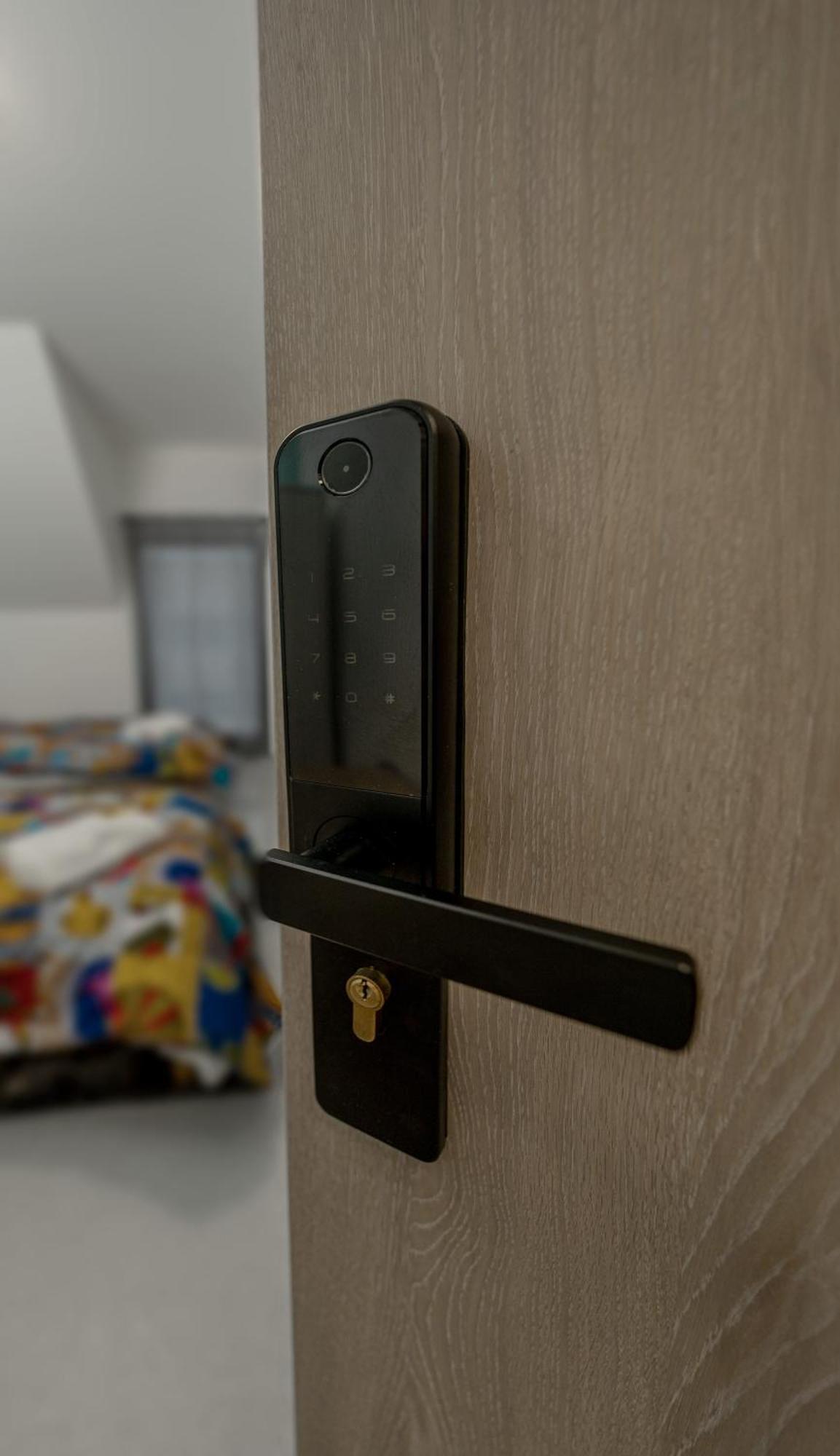Soul Poznan Free Parking Bed & Breakfast Ngoại thất bức ảnh